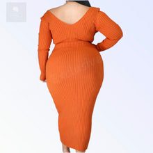 Load image into Gallery viewer, Show Them Curves Dress
